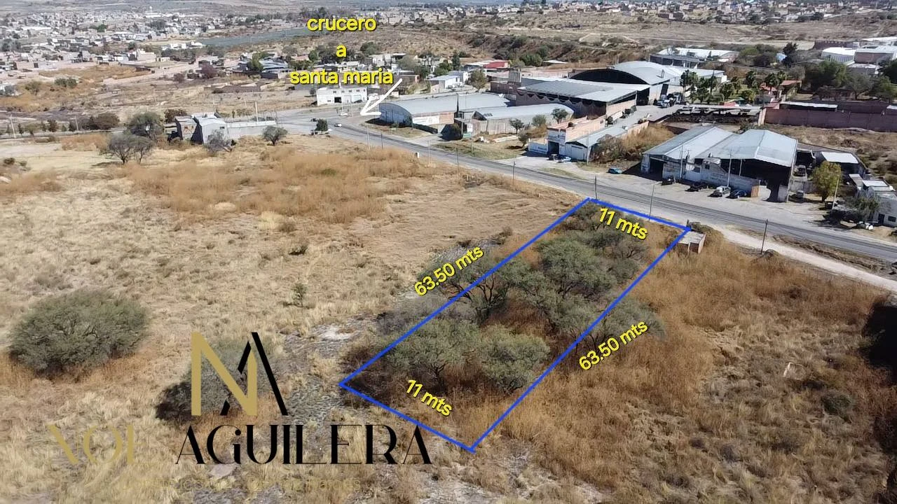 Terrenos sobre libramiento a pocos metros del cruceo a Santa Maria imagen 4
