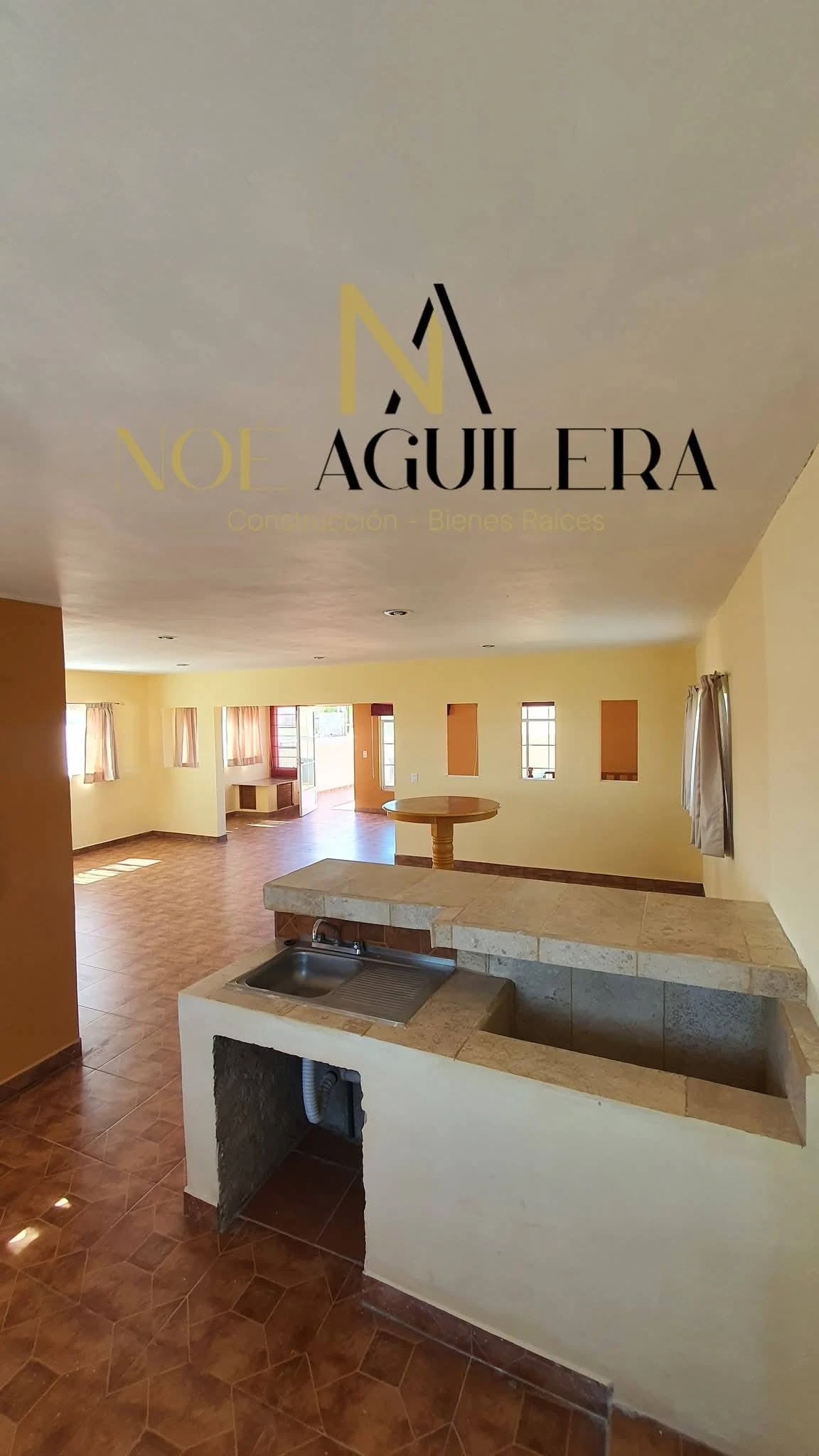 Casa con terraza grande y vista panoramica imagen 8