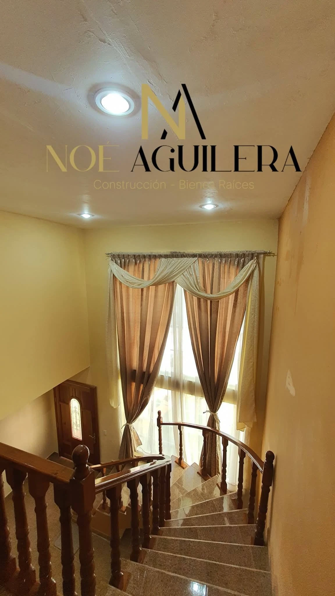 Casa con terraza grande y vista panoramica imagen 10