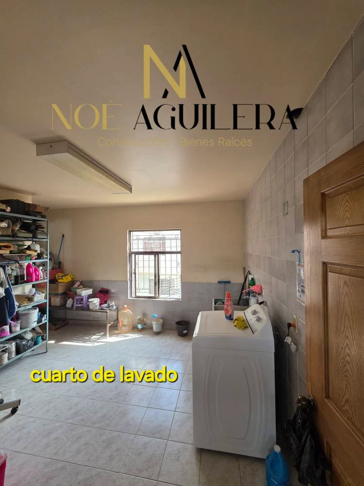 Complejo de consolturios y local en venta a 2 cuadras del centro  imagen 5