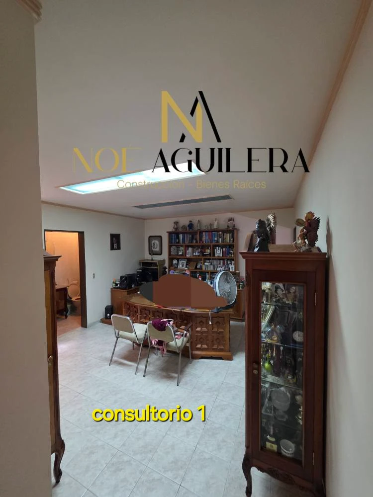 Complejo de consolturios y local en venta a 2 cuadras del centro  imagen 10