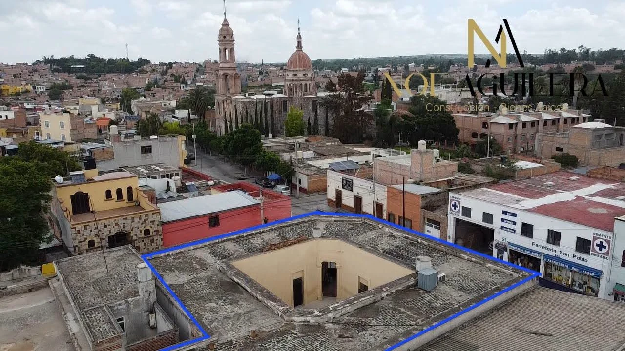 CASA ANTIGUA EN LA MEJOR ESQUINA COMERCIAL, imagen 14