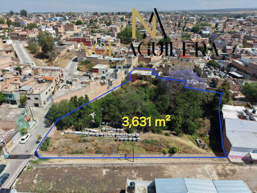 Terreno grande a solo 2 cuadras del centro